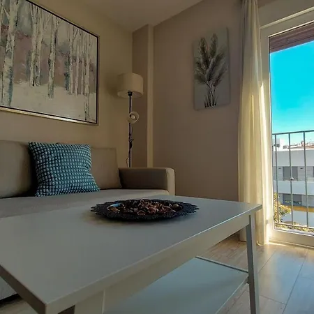 Апартаменты Rentalsevilla Menendez Pelayo